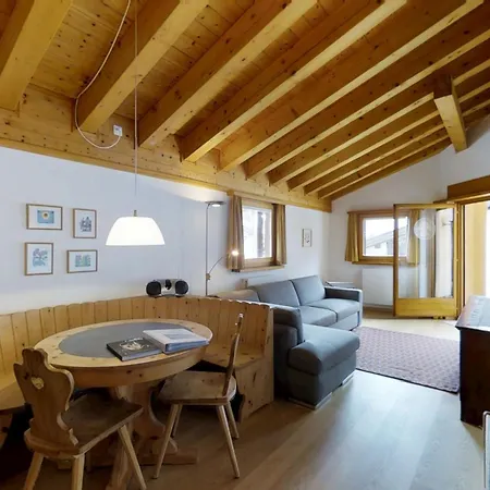 Carla 12 Apartman