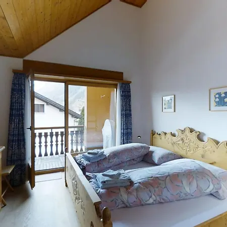 Carla 12 Apartman Sils Maria
